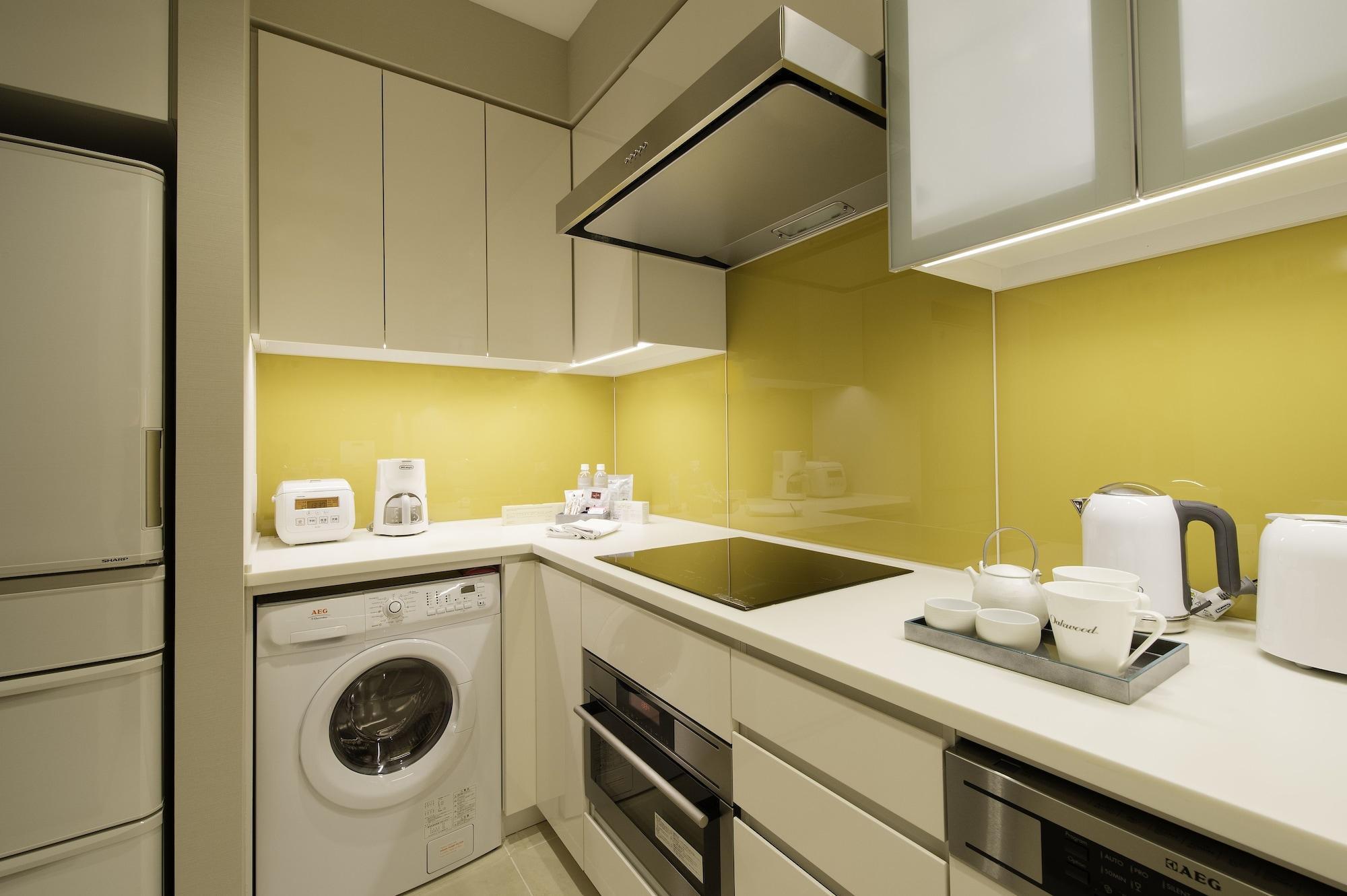 Oakwood Premier Tokyo Hotel Екстериор снимка A typical kitchen in a serviced apartment