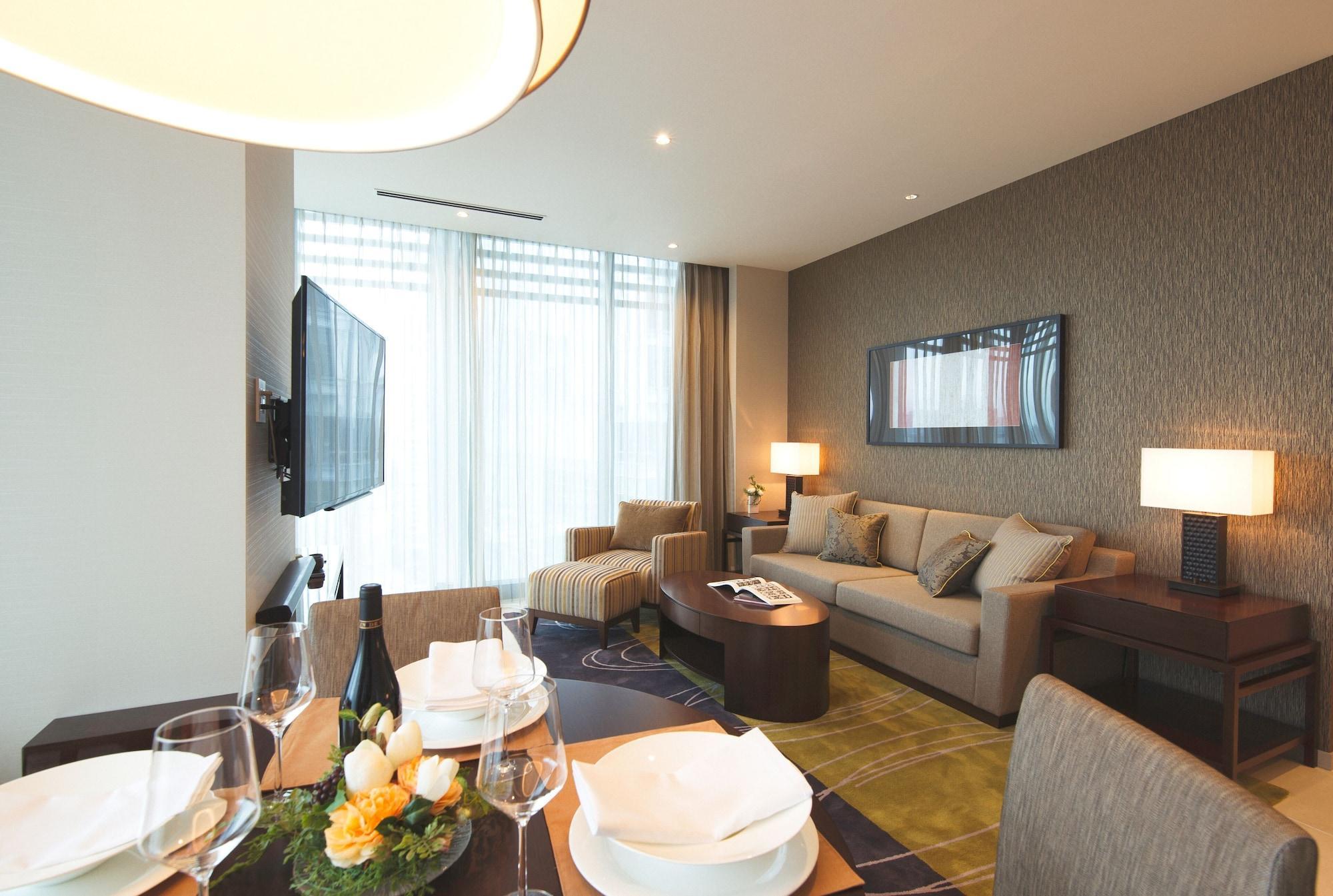 Oakwood Premier Tokyo Hotel Екстериор снимка A living room at the hotel